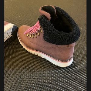 Womens Cole Haan boots size 7